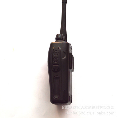 北峰BF-660無(wú)線對(duì)講機(jī)——專業(yè)手持通信設(shè)備的可靠選擇